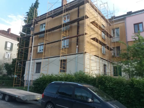 Schela fatada,cofrag fundatie,popi placa,betoniera,mai compactor